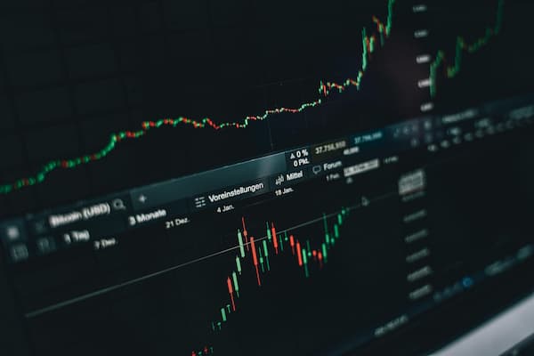 如何解除炒黄金的对冲局面